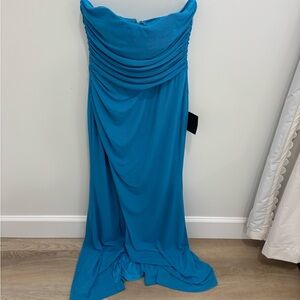 Lulu's Vibrant Teal Strapless Dress